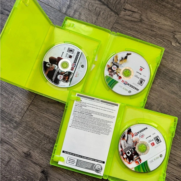 Xbox 360 Madden Bundle - Picture 2 of 5